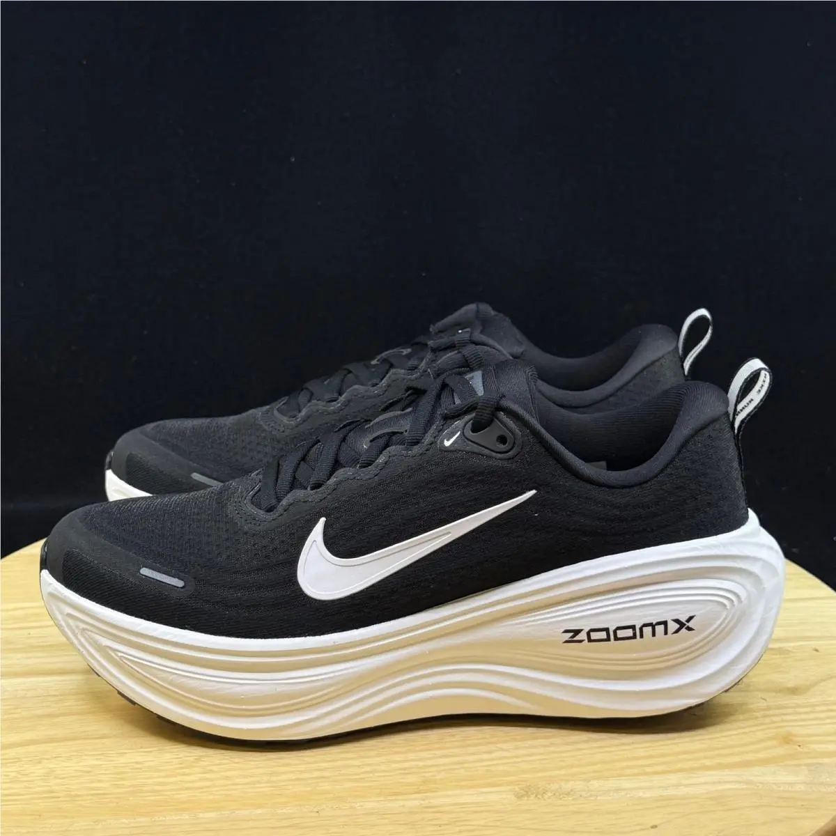 Nike shoes - Black 4