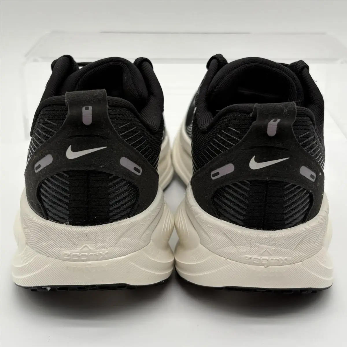 Nike shoes - Nike Vomero - Vomero - HM6804-005 - White 4