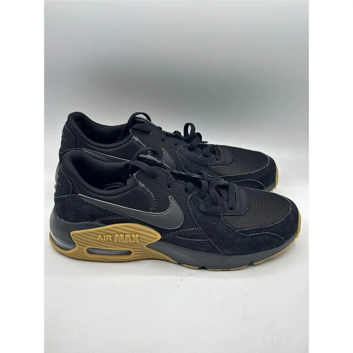 Nike Air Max Excee Mens 9.5 Black Anthracite Gum Sole Sneakers HV0928-010