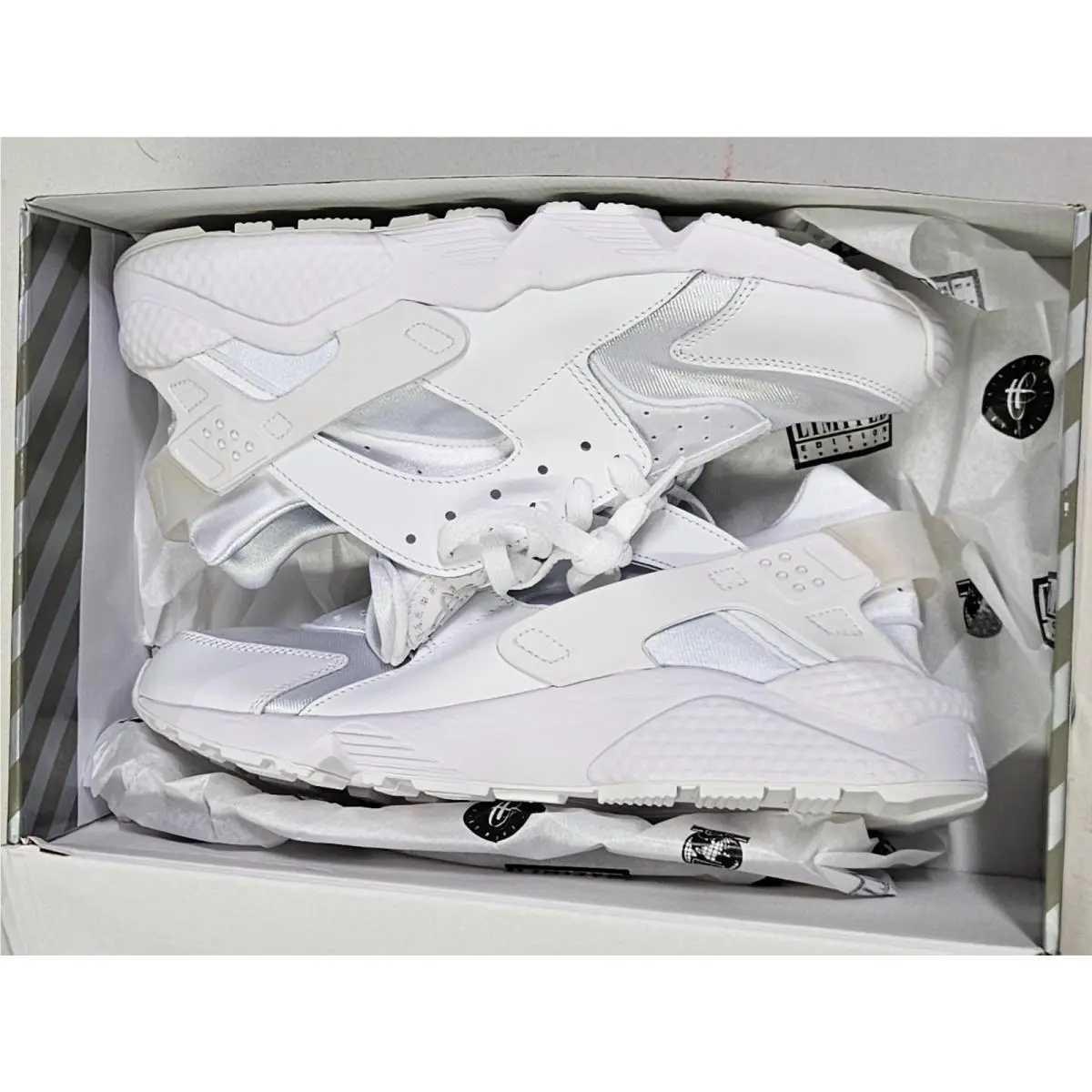 Nike shoes - Nike Air Huarache - Air Huarache - White 4