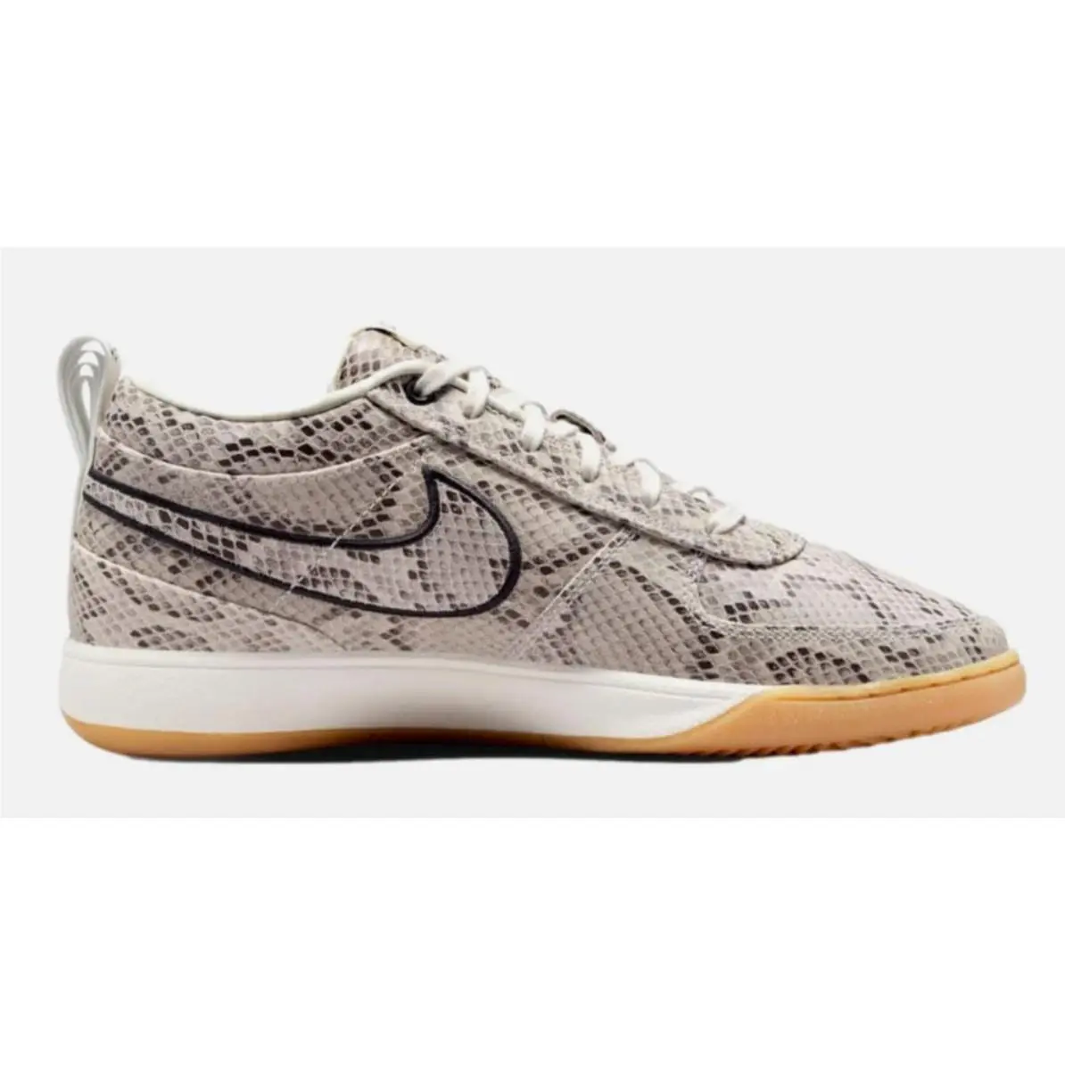Nike shoes - Brown 0
