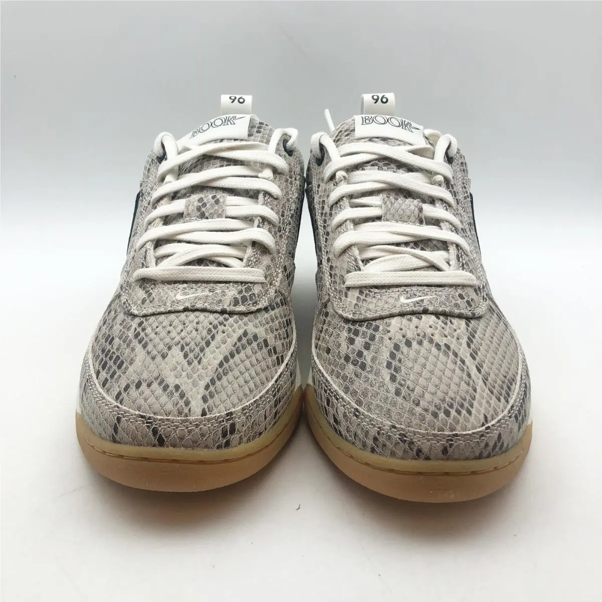 Nike shoes - Brown 3