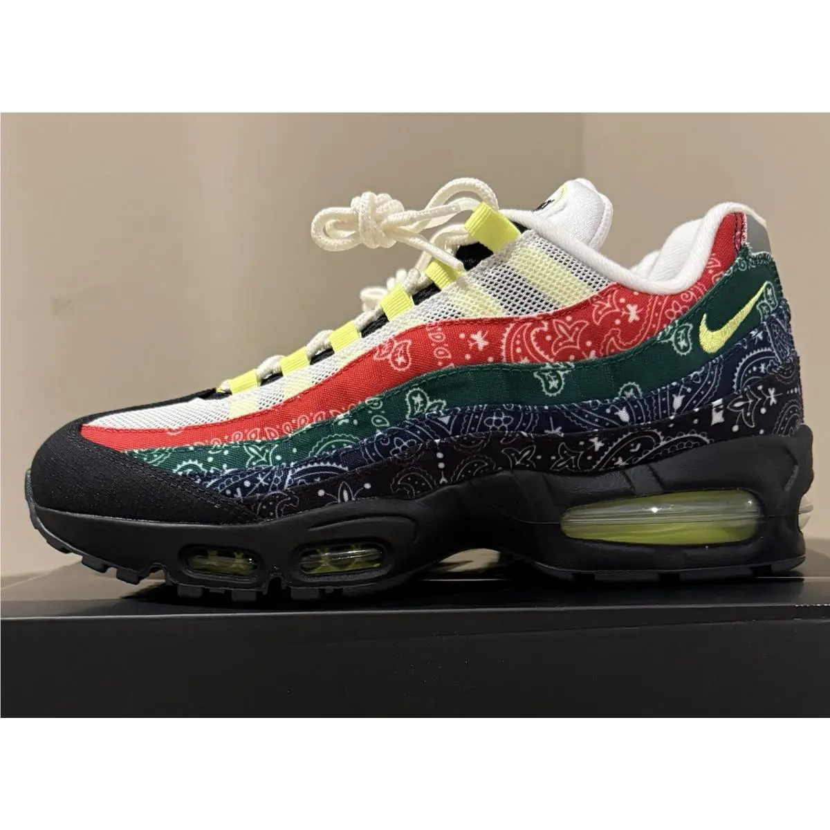 Nike shoes - Nike Air Max 95 - Air Max - Sail/Volt-University Red-Sport Green-Black-Midnight Navy 1