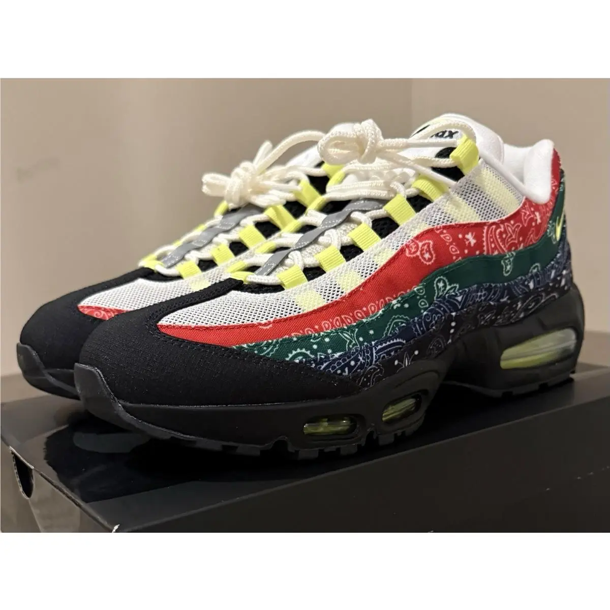 Nike shoes - Nike Air Max 95 - Air Max - Sail/Volt-University Red-Sport Green-Black-Midnight Navy 2