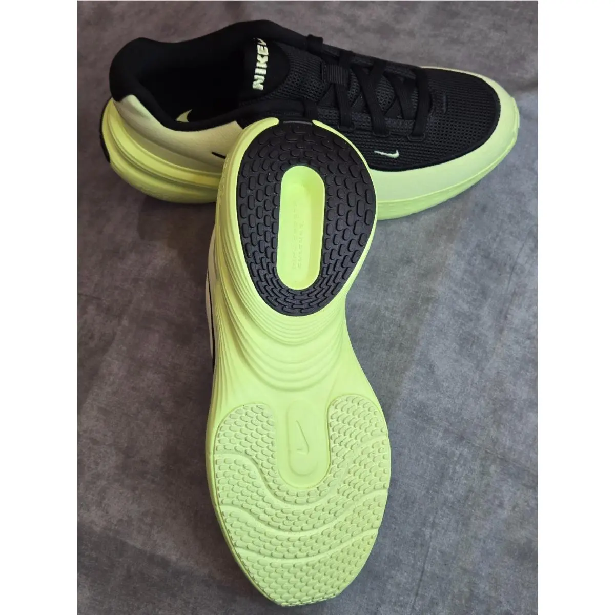 Nike shoes - Nike Uplift SC - Uplift - IF1749-005 - Green 2