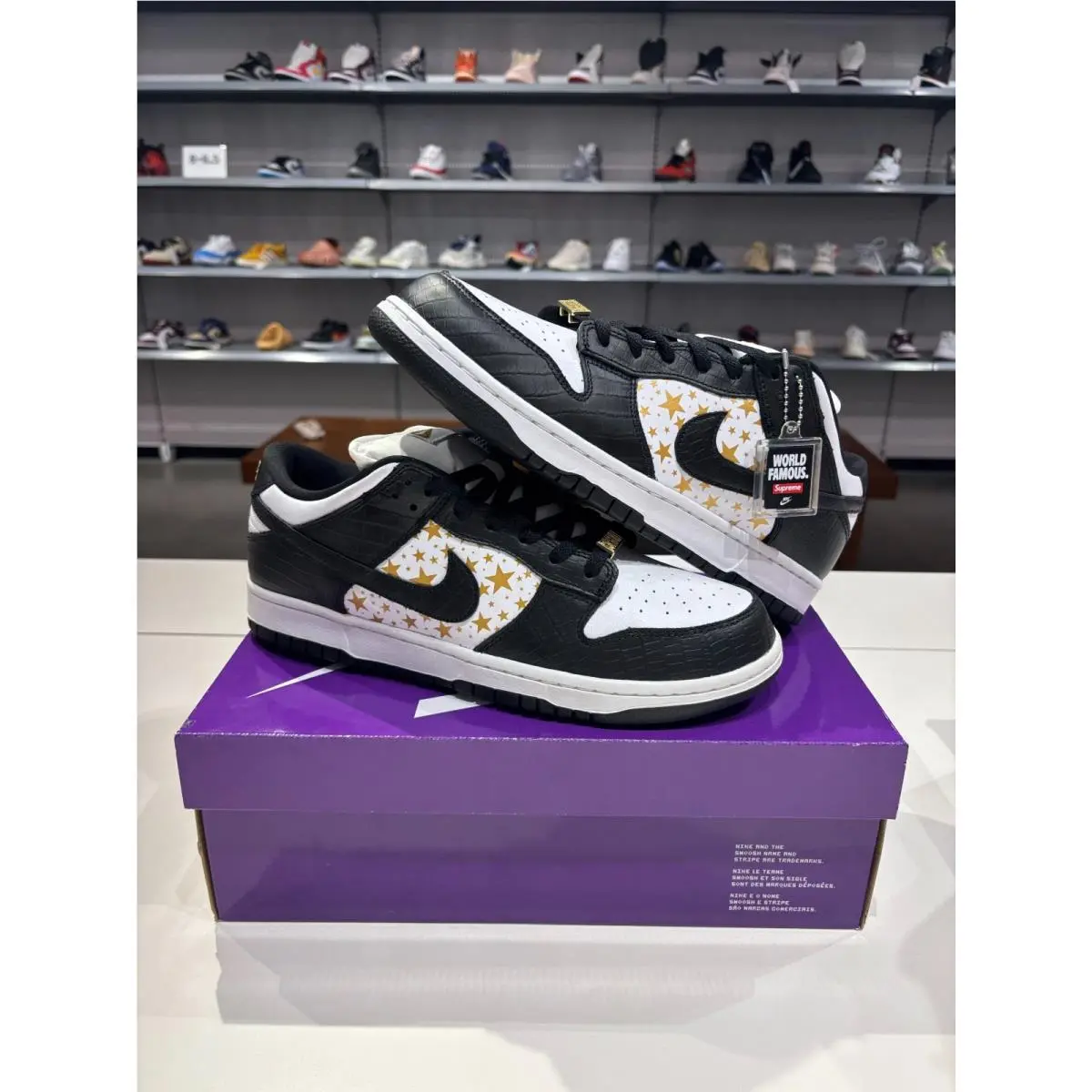 Nike SB Dunk Low Stars Black Size 10.5