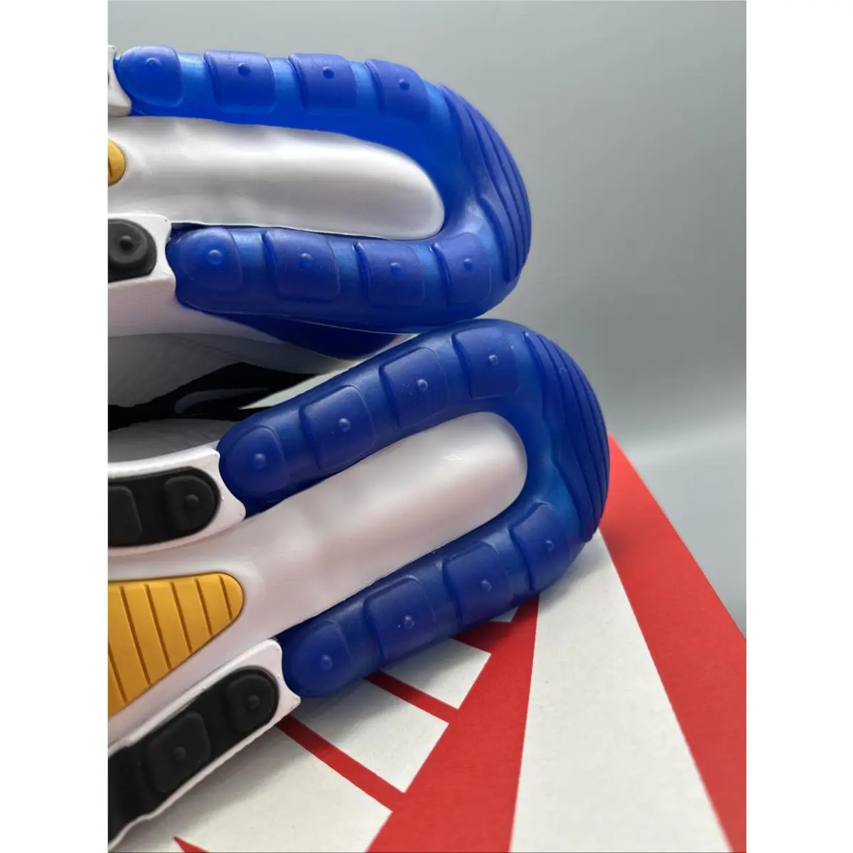 Nike shoes - Nike Air Max 270 - Air Max - 943345 050 - Multicolor (UPC: 0196149547350) 3