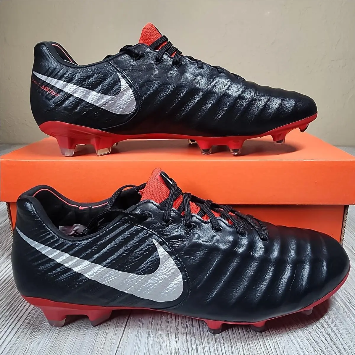 Nike Tiempo Legend 7 Elite FG Soccer Black/red Men Size 8.5 Italy AH7238-007
