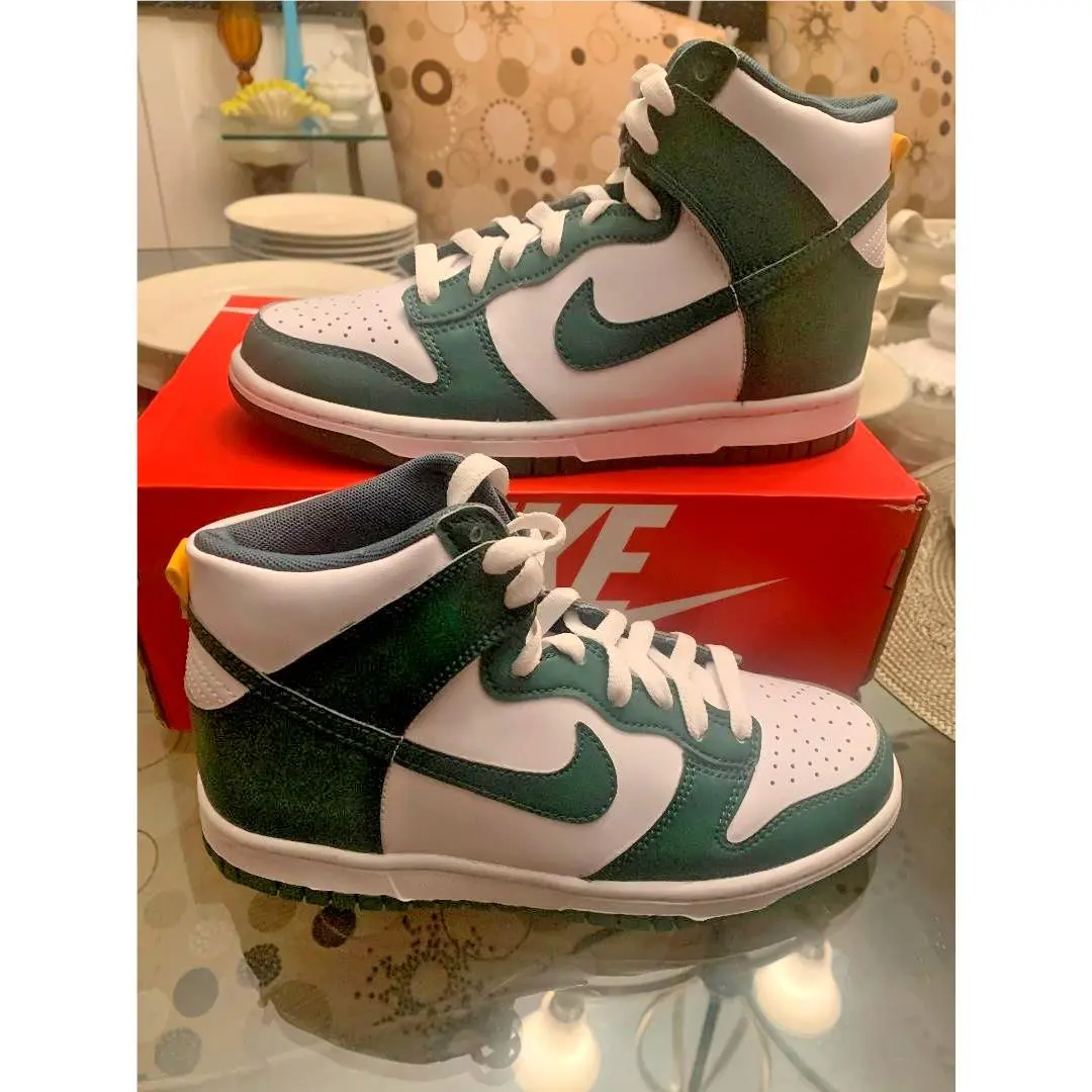 Nike Dunk High Gs DV7072-300 Sz 5.5 Y or Womens Sz 7