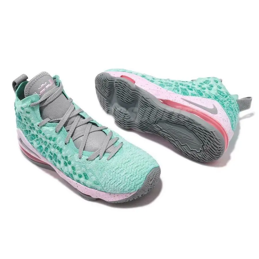 Nike shoes - Light Aqua, Particle Grey 19