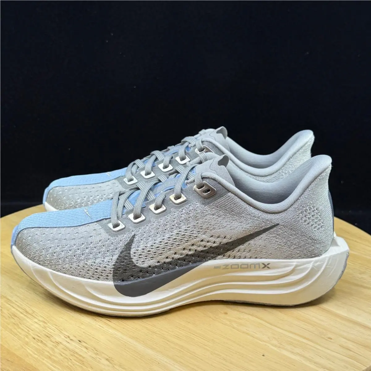 Nike shoes - Gray 0