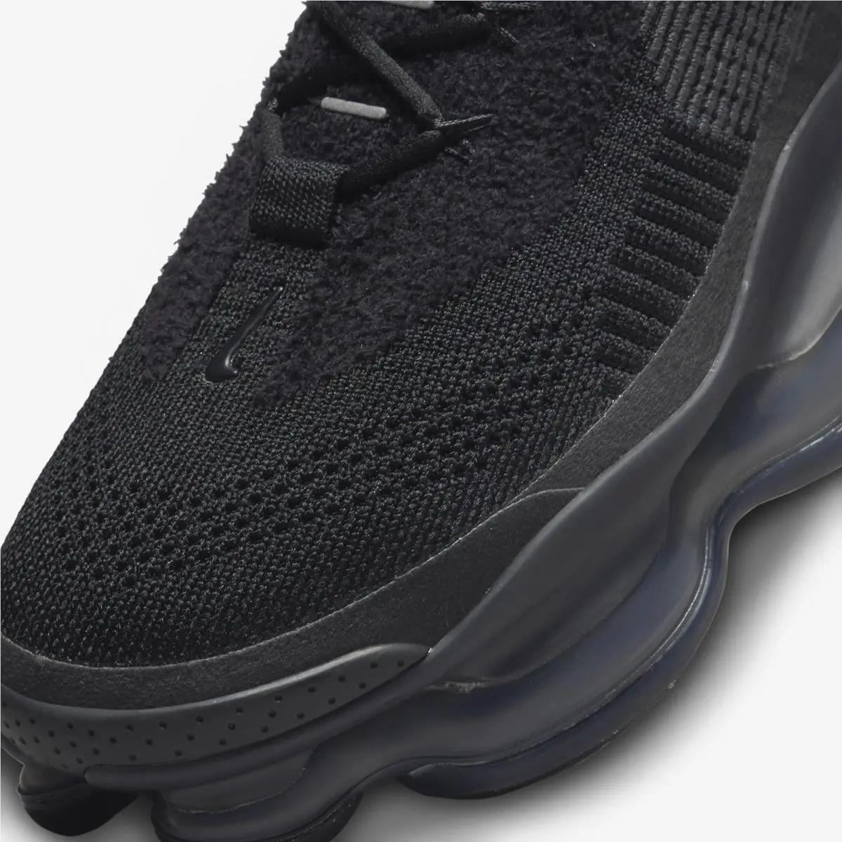 Nike shoes - Black 2