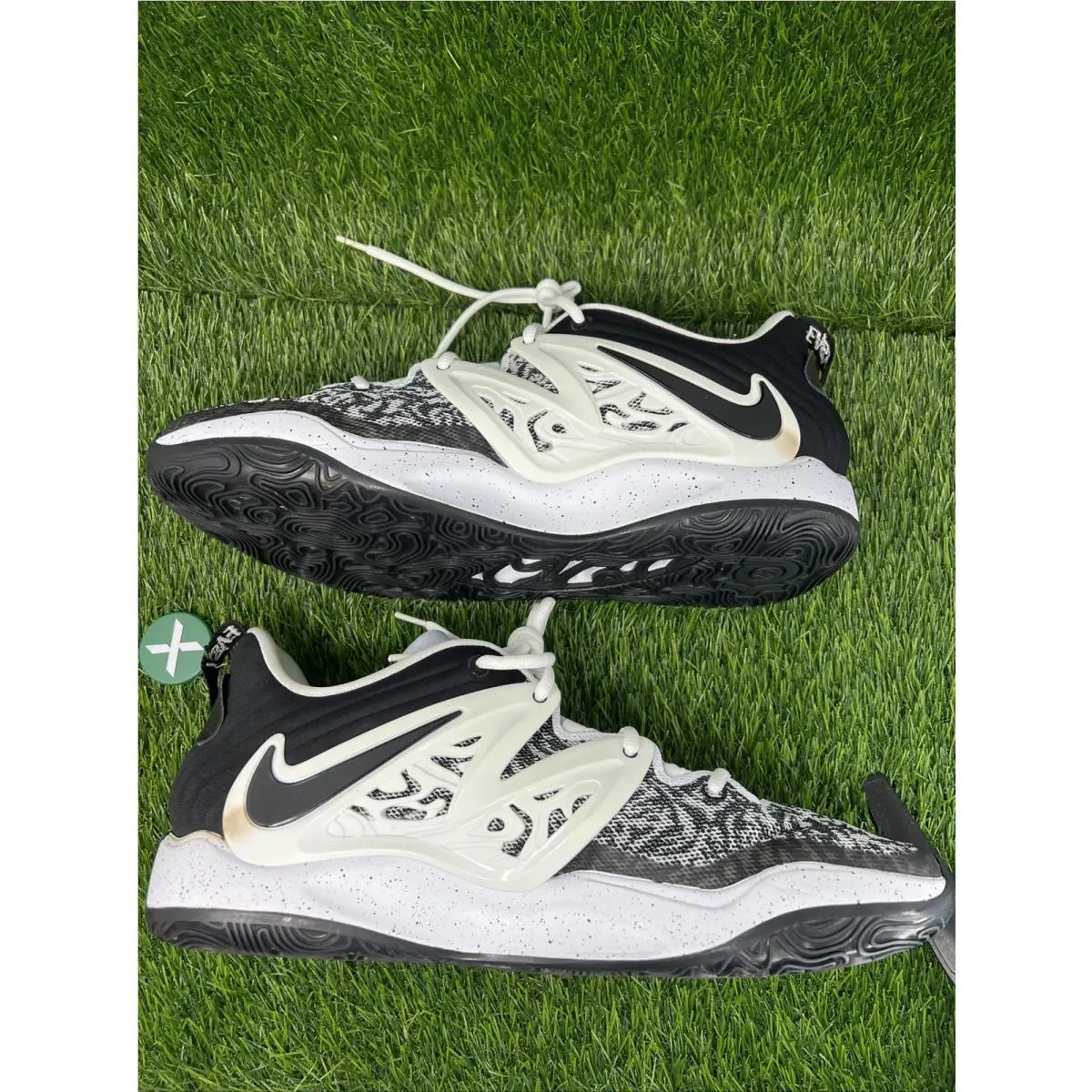 Nike KD 15 Basketball Shoes Mens 15 Black White Speckled Oreo DO9826-100