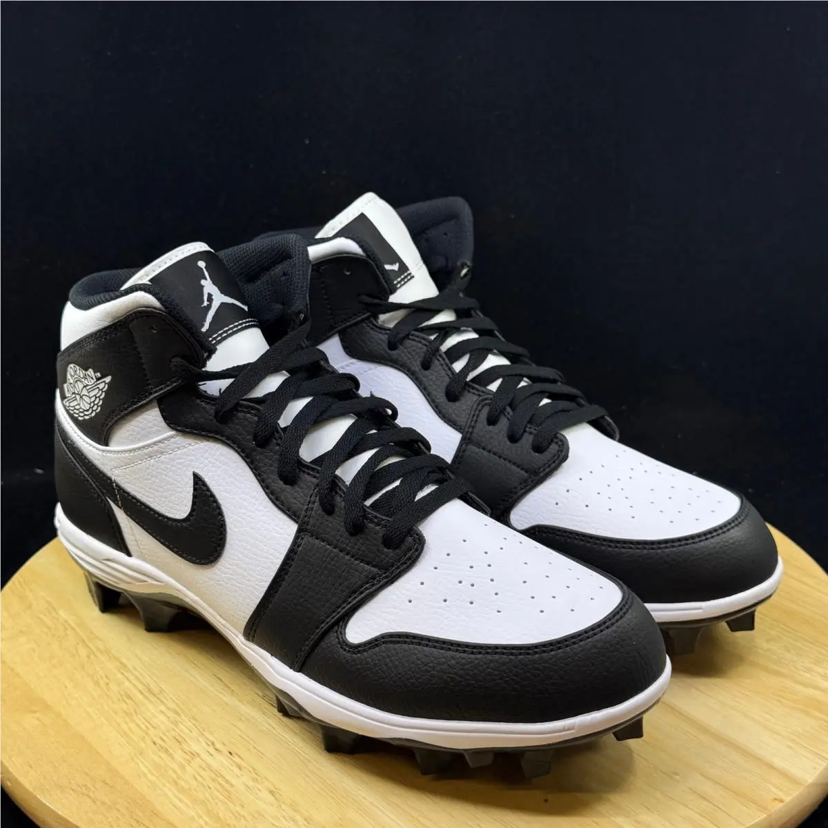 Nike shoes - Black 2