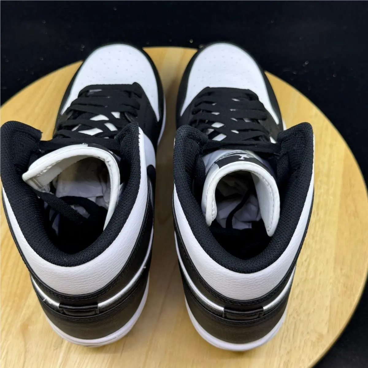 Nike shoes - Black 6