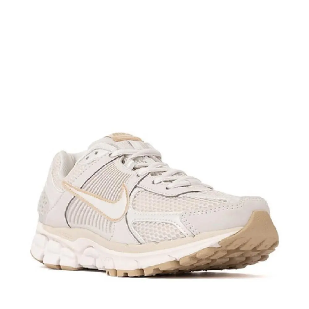 Nike shoes - IN8929003 - IN8929 003 - Light Bone/Light Bone-Phantom (UPC: 198487656817) 1