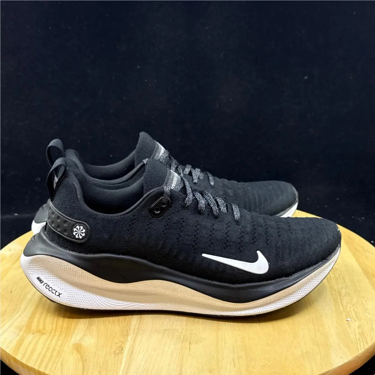 Nike shoes - Black 3