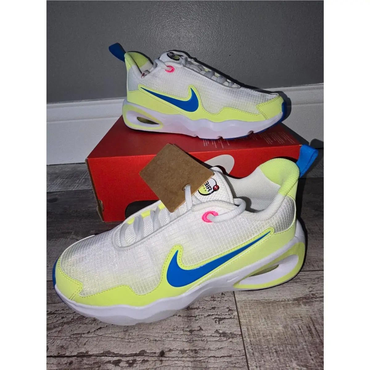 Nike Air Max Nova GS White/lemon Twist - - Womens 5.5 / Youth 4