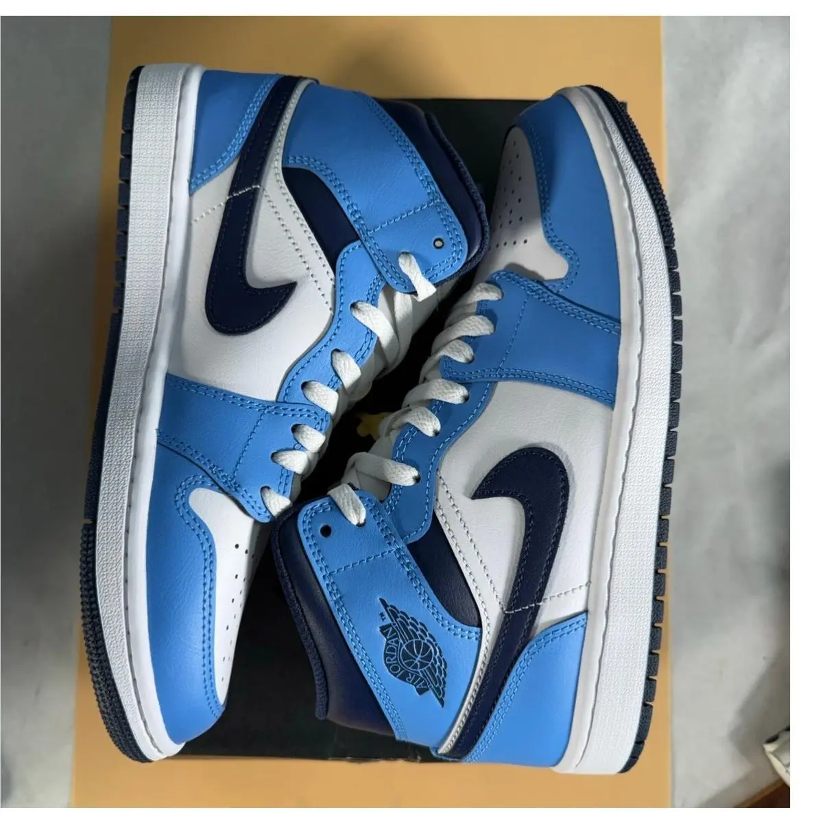 Nike shoes - Blue 4