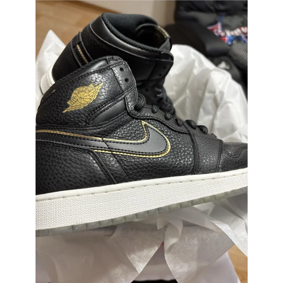 Nike shoes - Air Jordan 1 - Air - 575441-031 - Black 0
