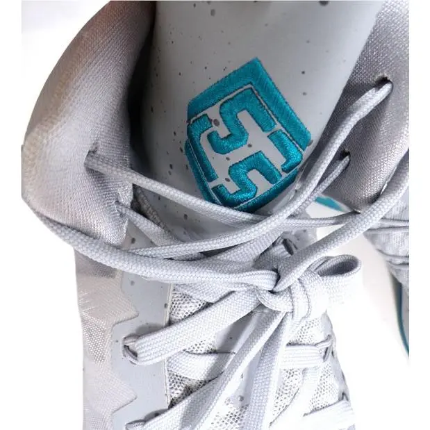 Nike shoes - Grey 4