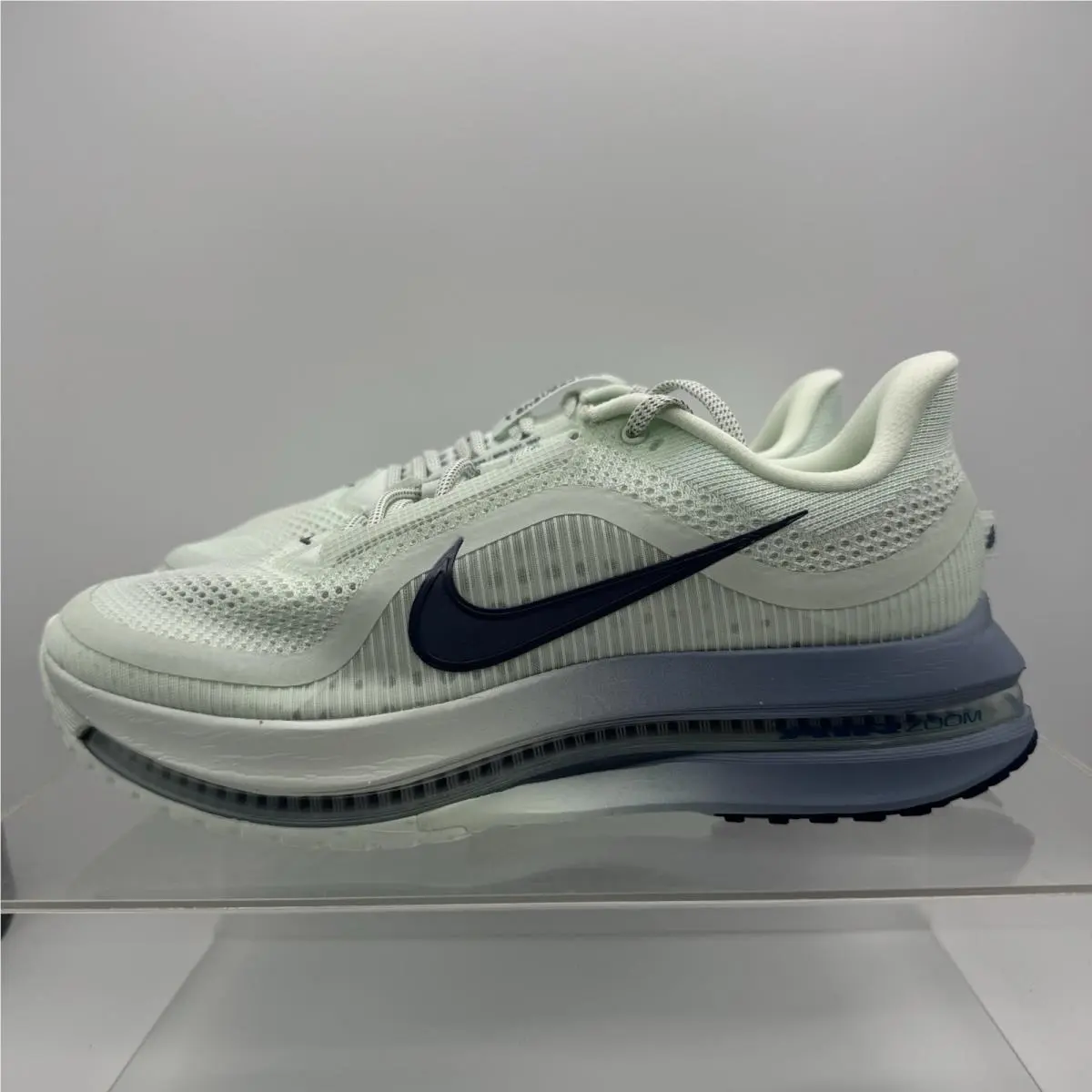 Pegasus Premium Barely Green/blue HQ2593-301 Women Size 7 by Nike