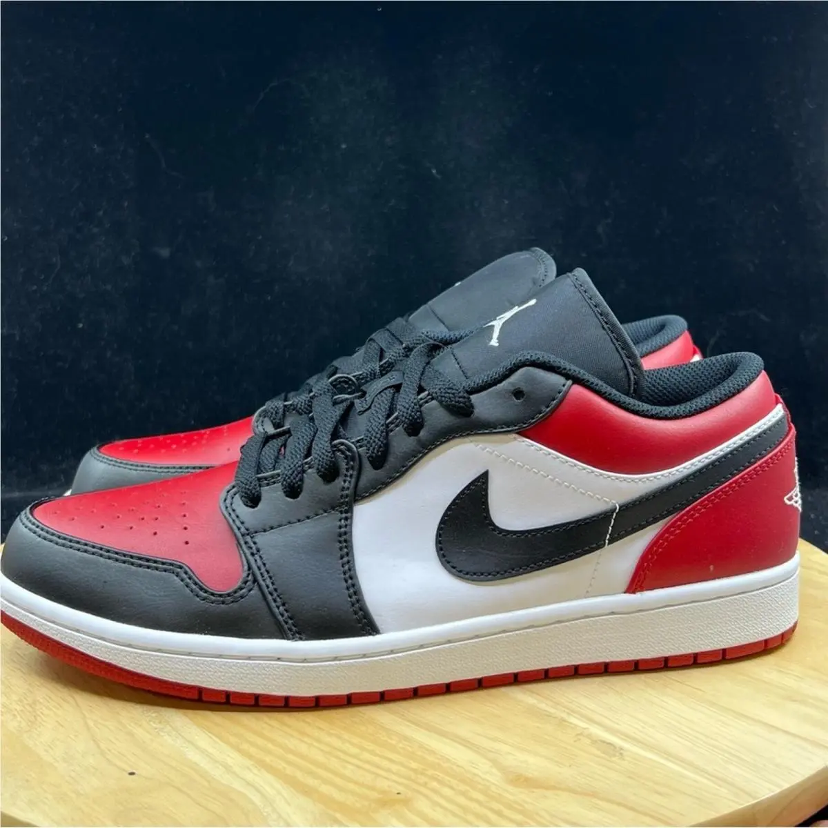 Nike shoes - Black 3