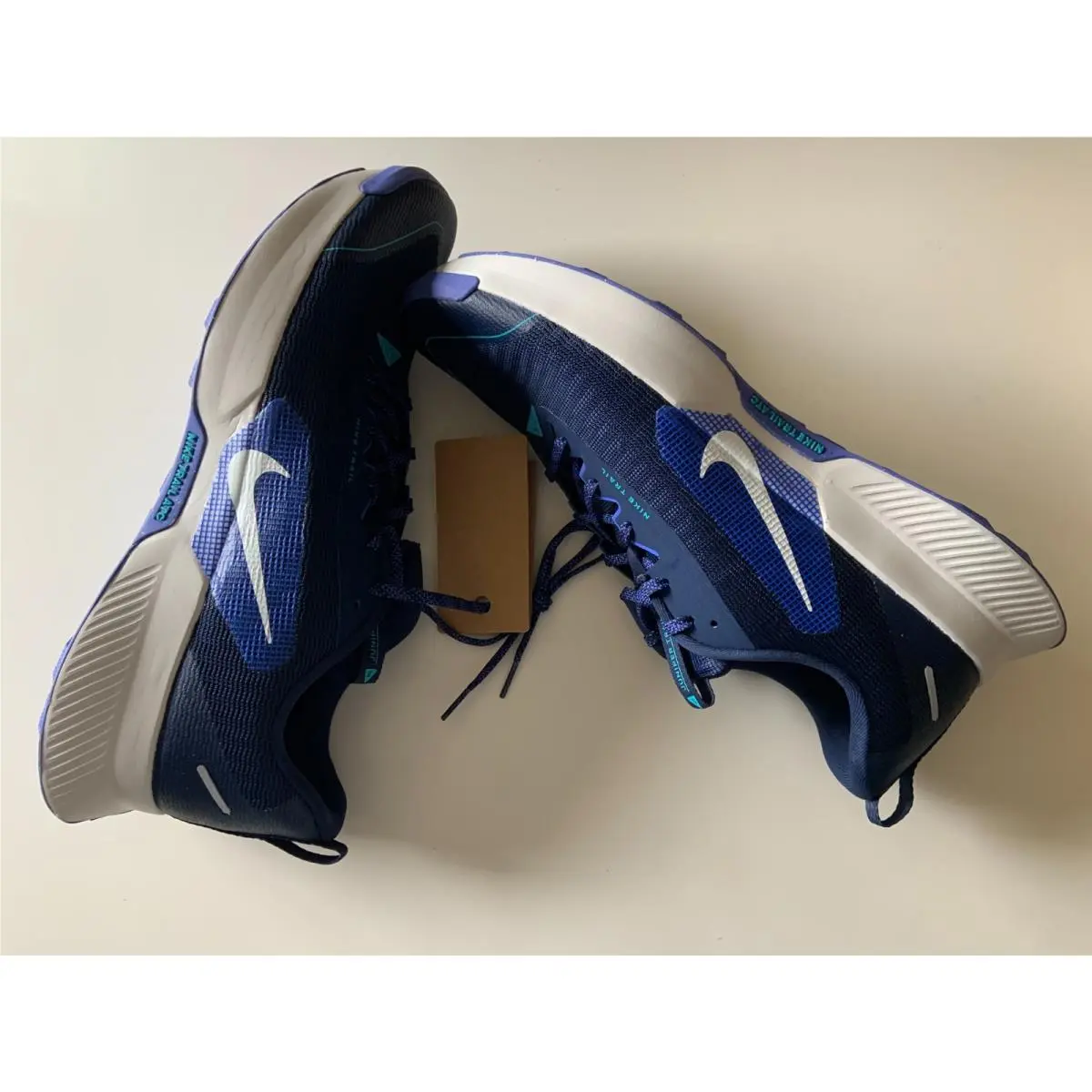 Nike shoes - Midnight Navy (UPC: 198487982084) 3