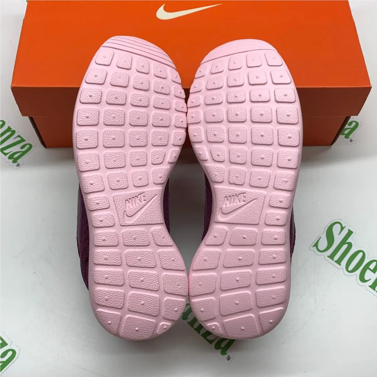 Nike shoes - Nike Roshe One - Roshe One - 511882 556 - Purple (UPC: 091202182564) 4