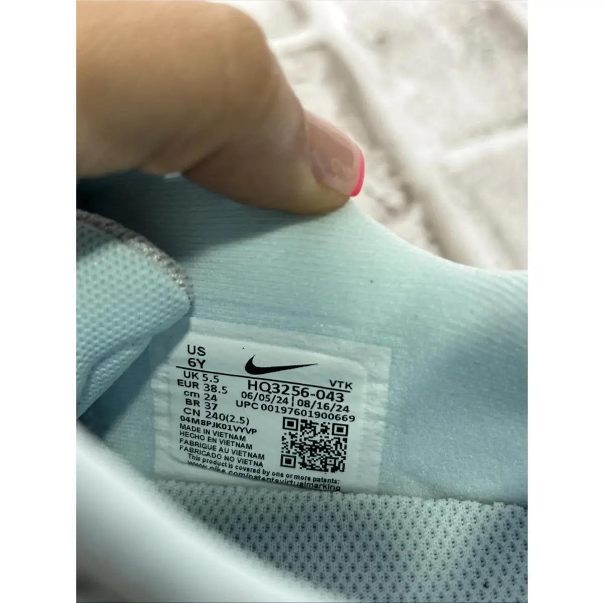 Nike shoes - HQ3256-043 - HQ3256-043 - Gray 3