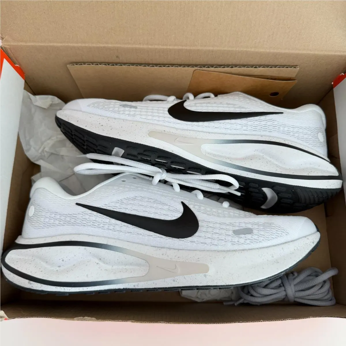 Nike shoes - Nike Journey Run - Journey Run - White 8