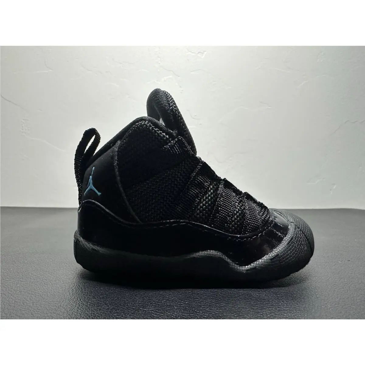 Nike Jordan 11 Crib Bootie Black Gamma Blue Varsity Maize CI6165 047 Size 3C