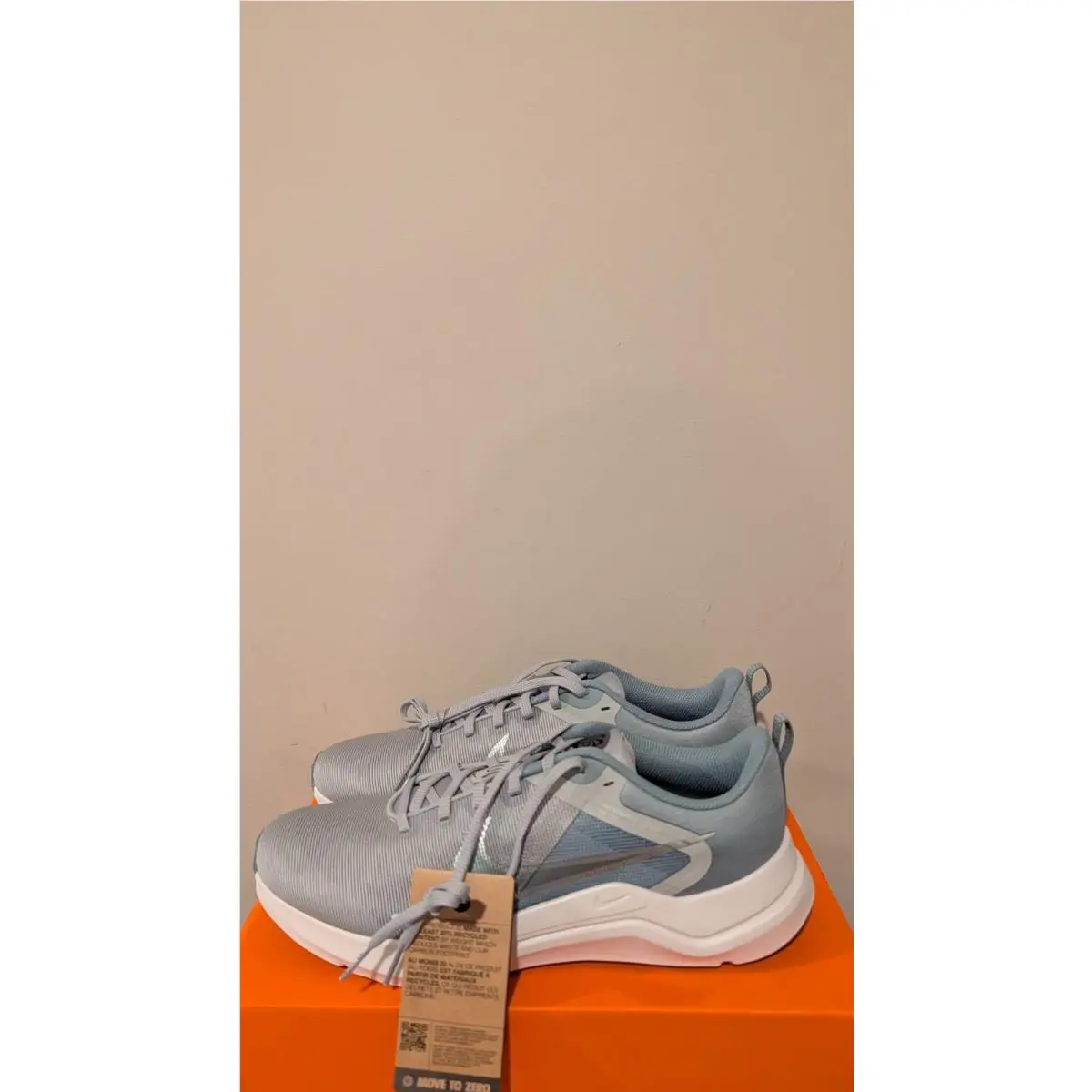 Nike Women`s Downshifter 12 Shoes Size 8.5