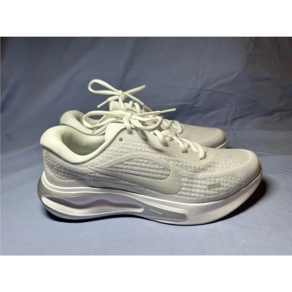 Journey Run Womens 10.5 Mens 9 White Silver Running Shoes FJ7765-102 by Nike