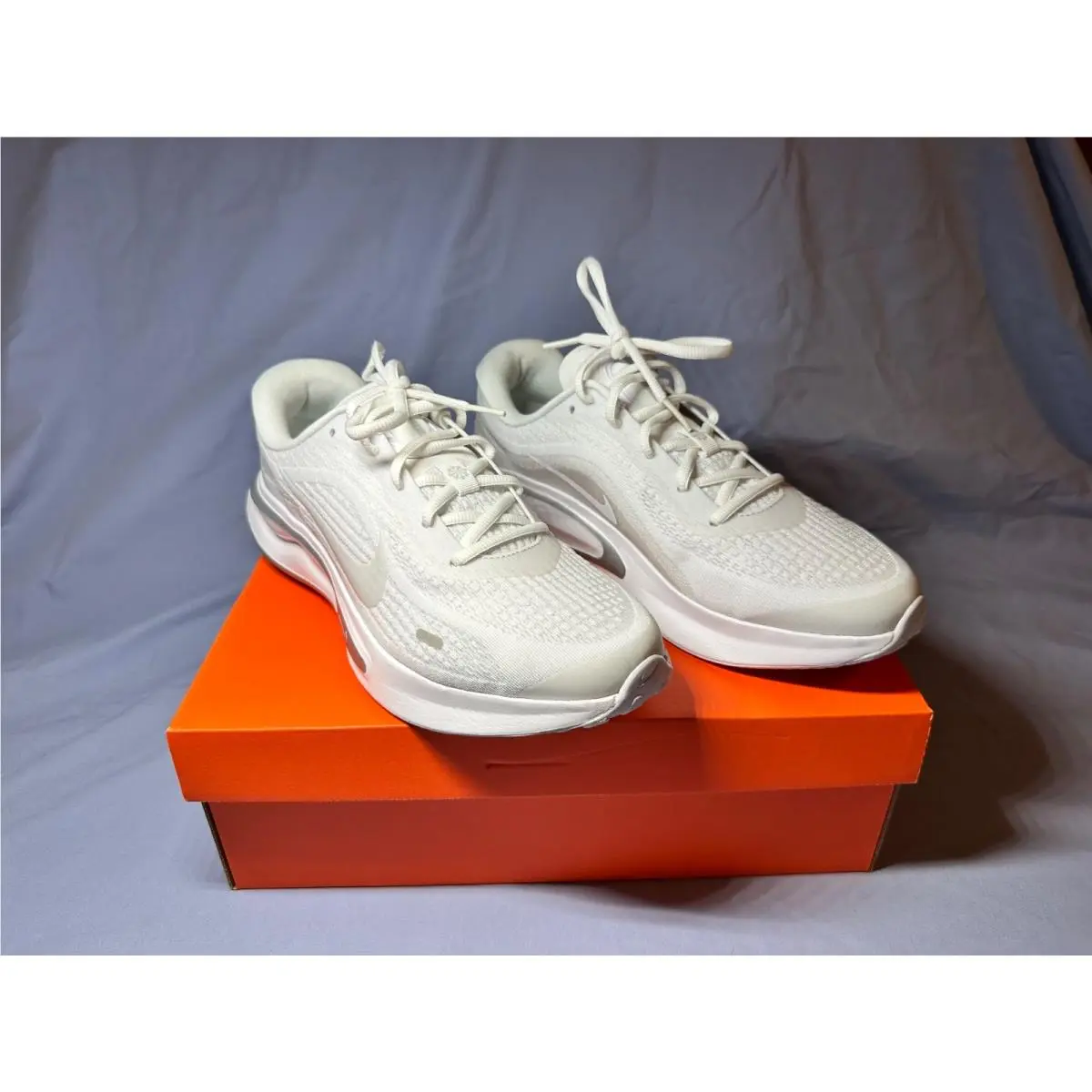 Nike shoes - Journey Run - Journey Run - FJ7765-102 - White / Pure Platinum / Metallic Silver / White 3