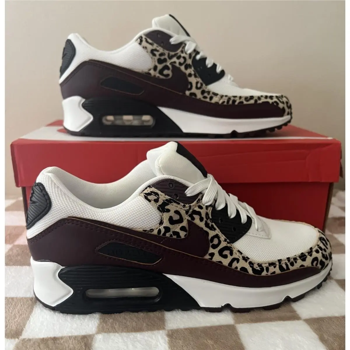 Nike Air Max 90 SE Sneakers Burgundy/leopard IF1619 102 Women’s Sz 7.5