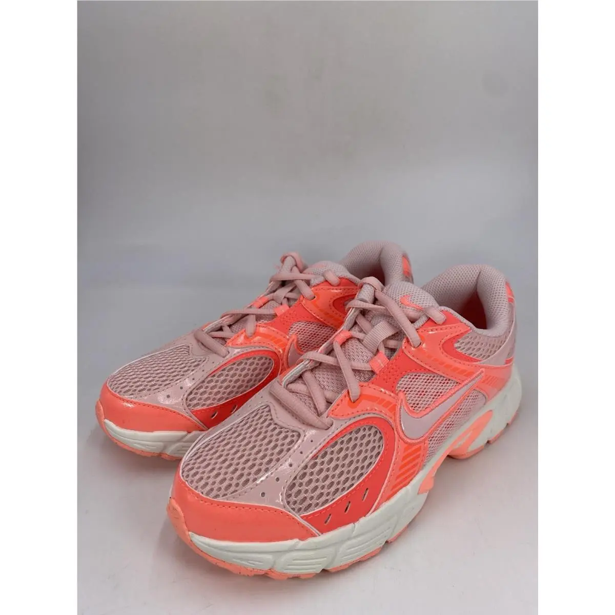 Nike shoes - Nike V5 RNR - RNR - HQ6411 600 - Pink Bloom (UPC: 198958608802) 2
