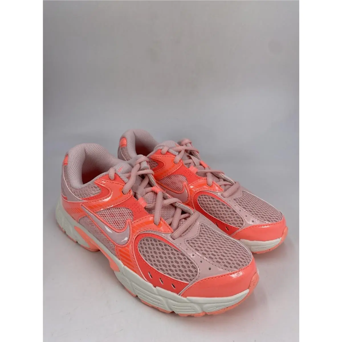 Nike shoes - Nike V5 RNR - RNR - HQ6411 600 - Pink Bloom (UPC: 198958608802) 3