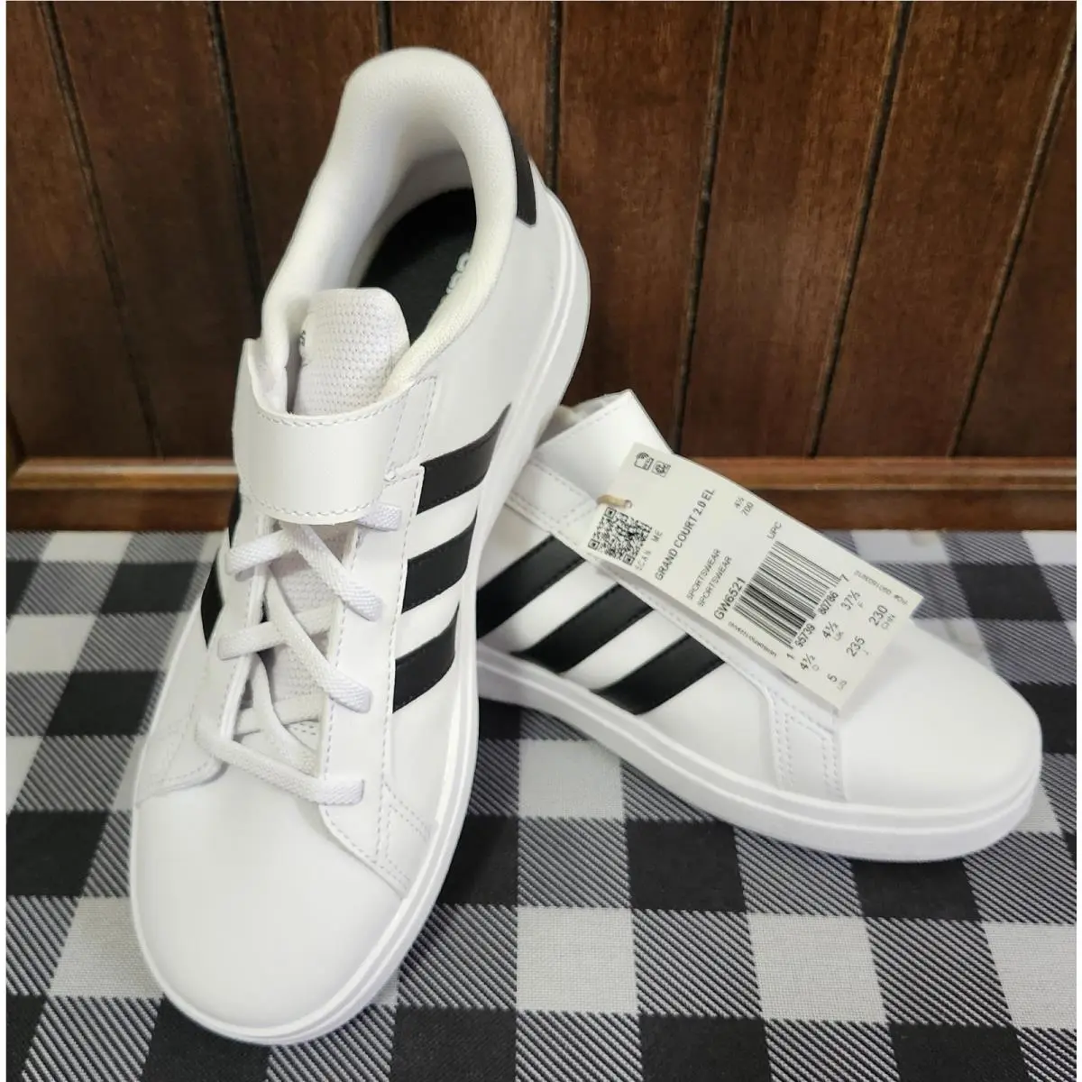 Nike shoes - NIKE GRAND COURT 2.0 EL K - WHITE WITH BLACK STRIPES 6
