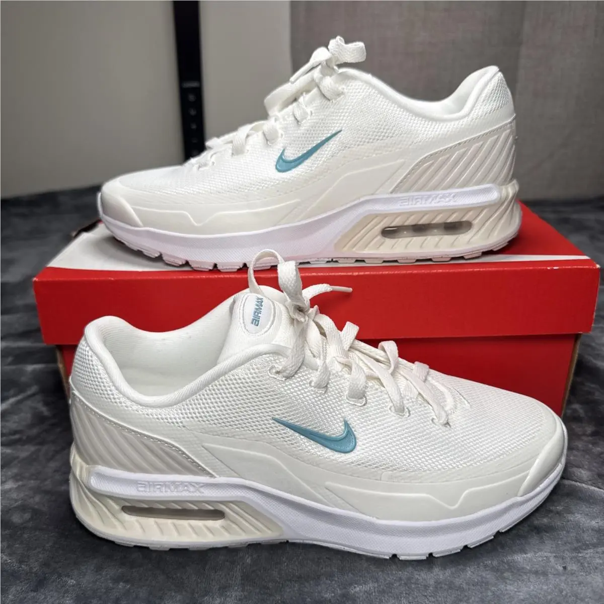 Nike Air Max Bia Women`s Sail Blue Running Shoes Size 6 Cream White Ivory