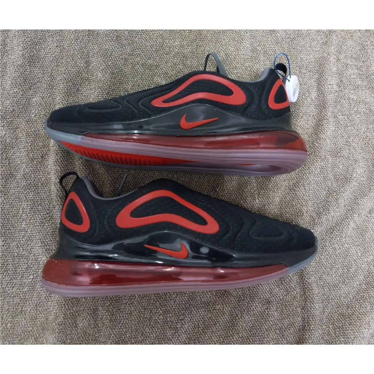 Nike Air Max 720 Size 9 Red/black Rare Hard to Find