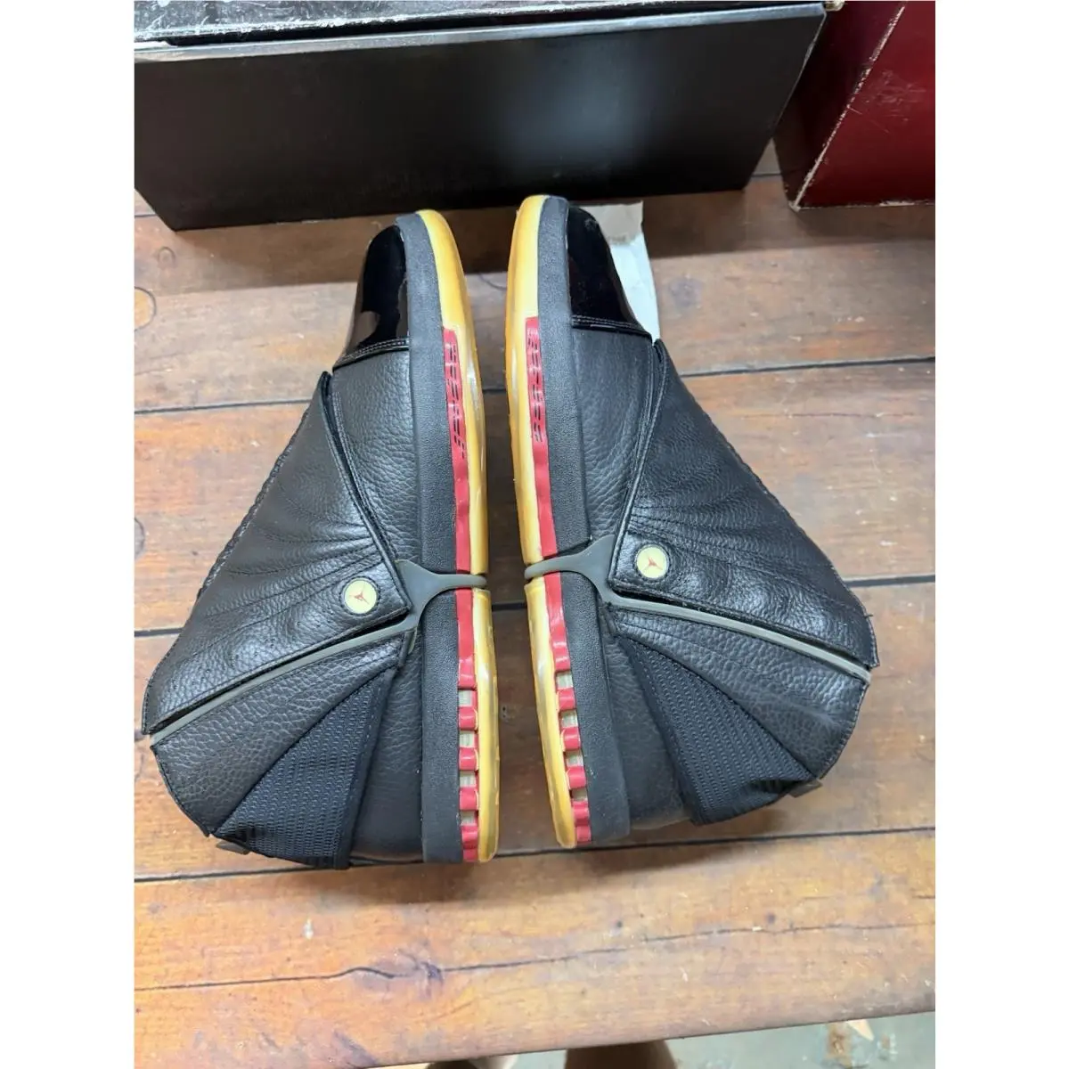 Nike shoes - Air Jordan 16 - Air - 322723-061 - Black 6