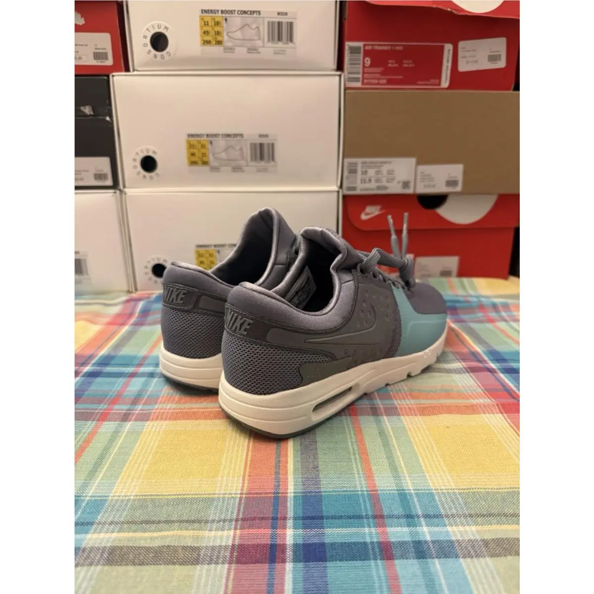 Nike shoes - Nike Air Max Zero - Air Max Zero - 857661-001 - Gray 3
