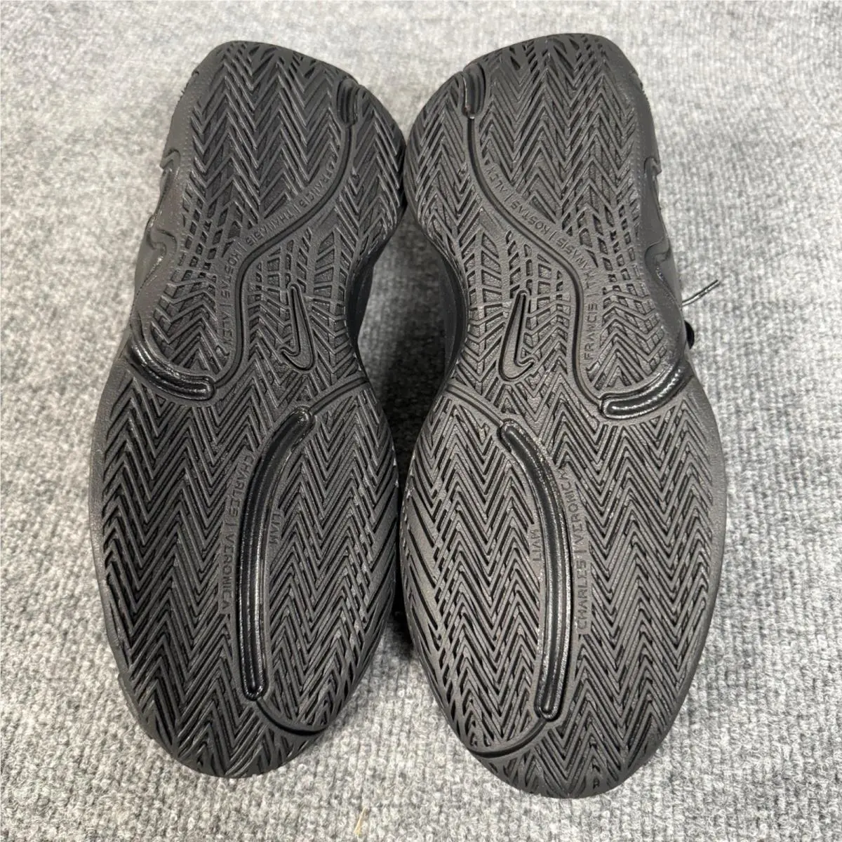 Nike shoes - Black 4