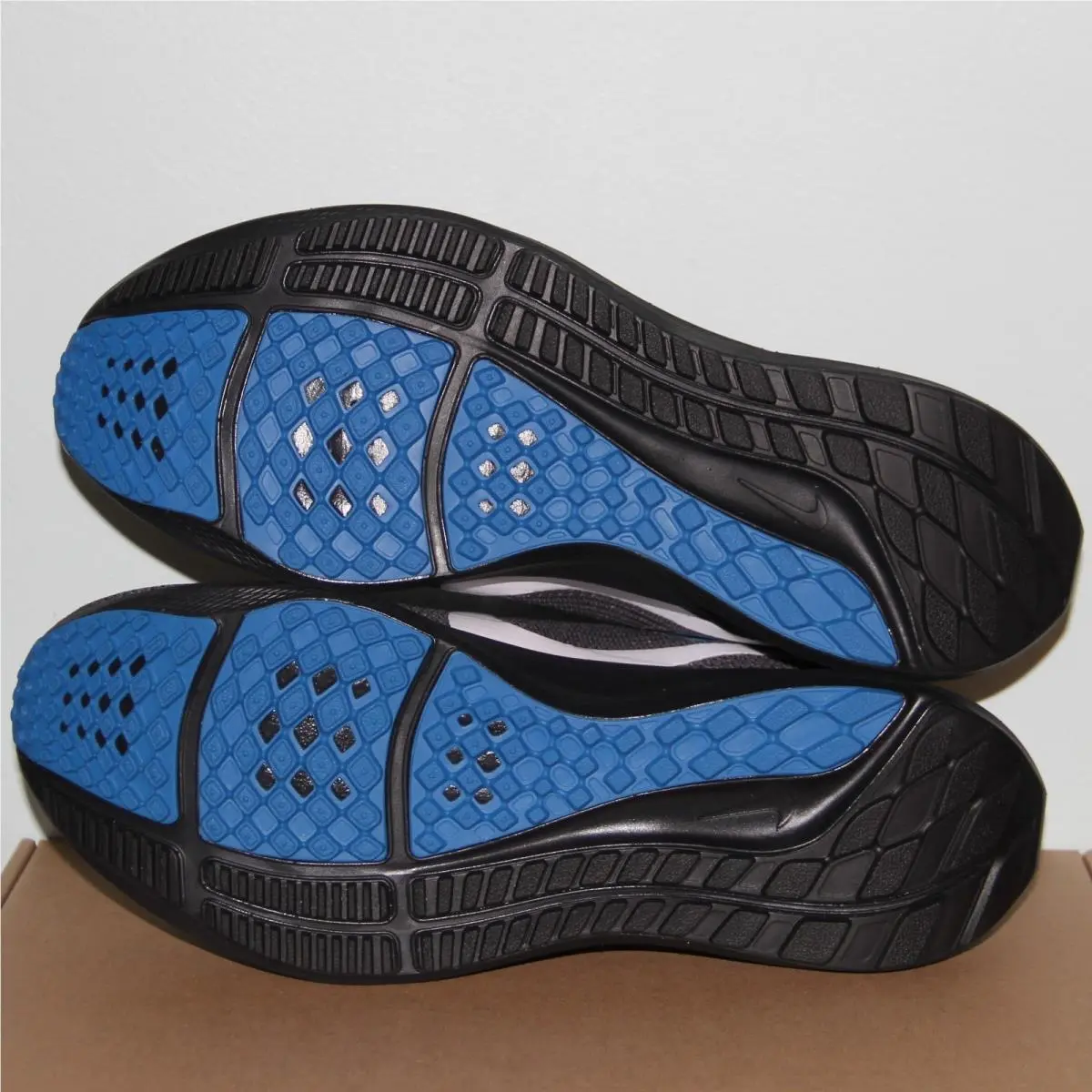 Nike shoes - Nike Air Zoom Pegasus 40 - DZ6000-001 - Black (UPC: 196609366248) 4
