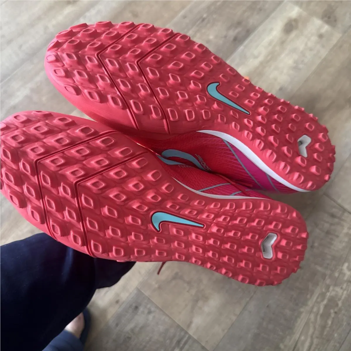 Nike shoes - Red 2