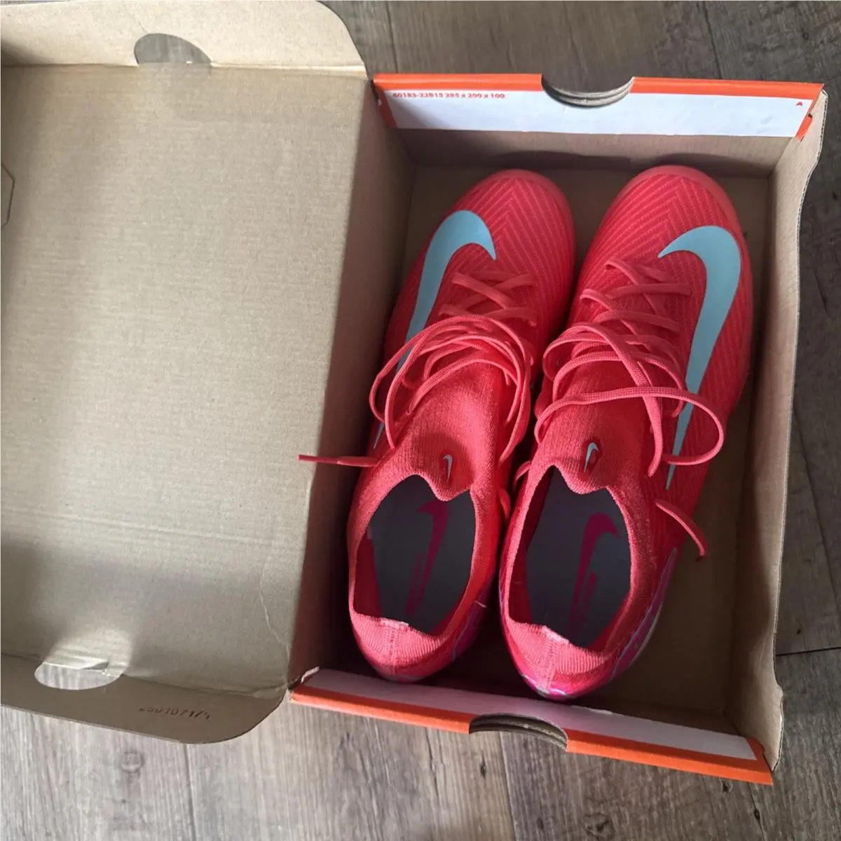 Nike shoes - Red 5