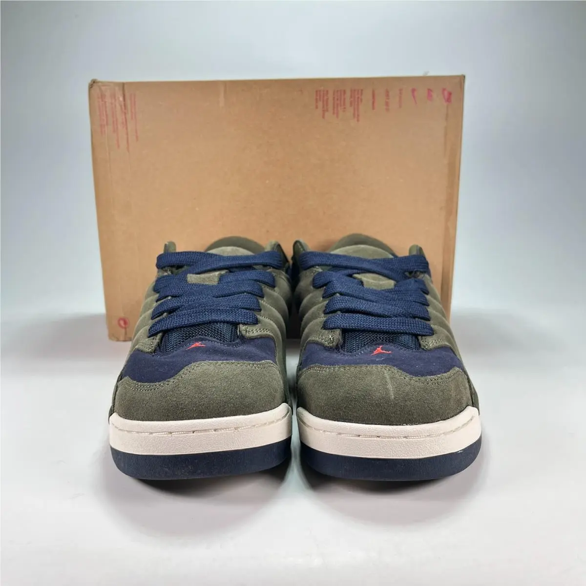 Nike shoes - Khaki 0