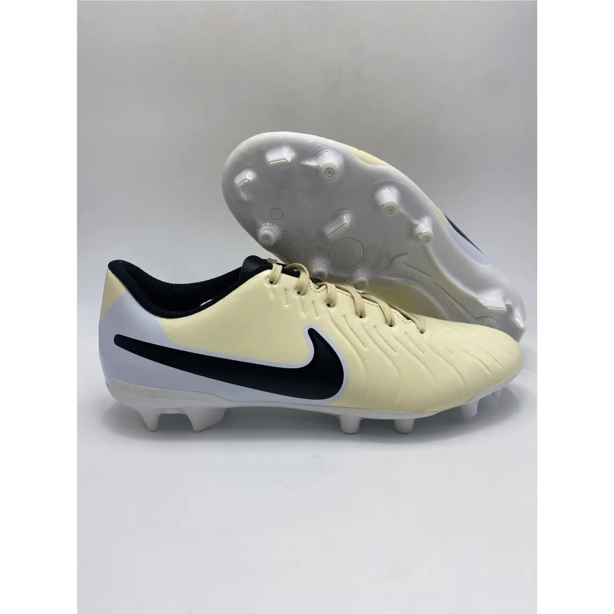 Nike Legend 10 Club Fg/mg Lemonade Black White Cleats DV4344 700 Men`s Sz 8.5