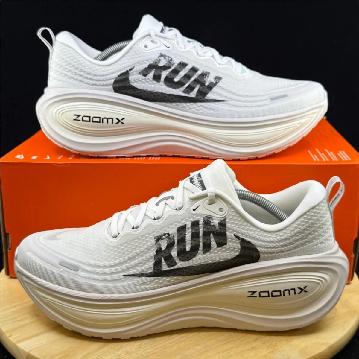 Mens Size 10.5 Nike Vomero Plus Run Summit White Black Running Shoes IH2268 100